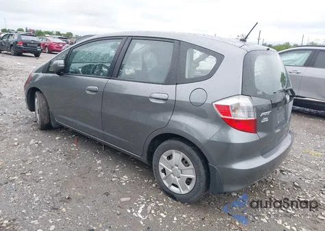 2013 Honda Fit z USA, uszkodzony, nr VIN JHMGE8H39DC081189